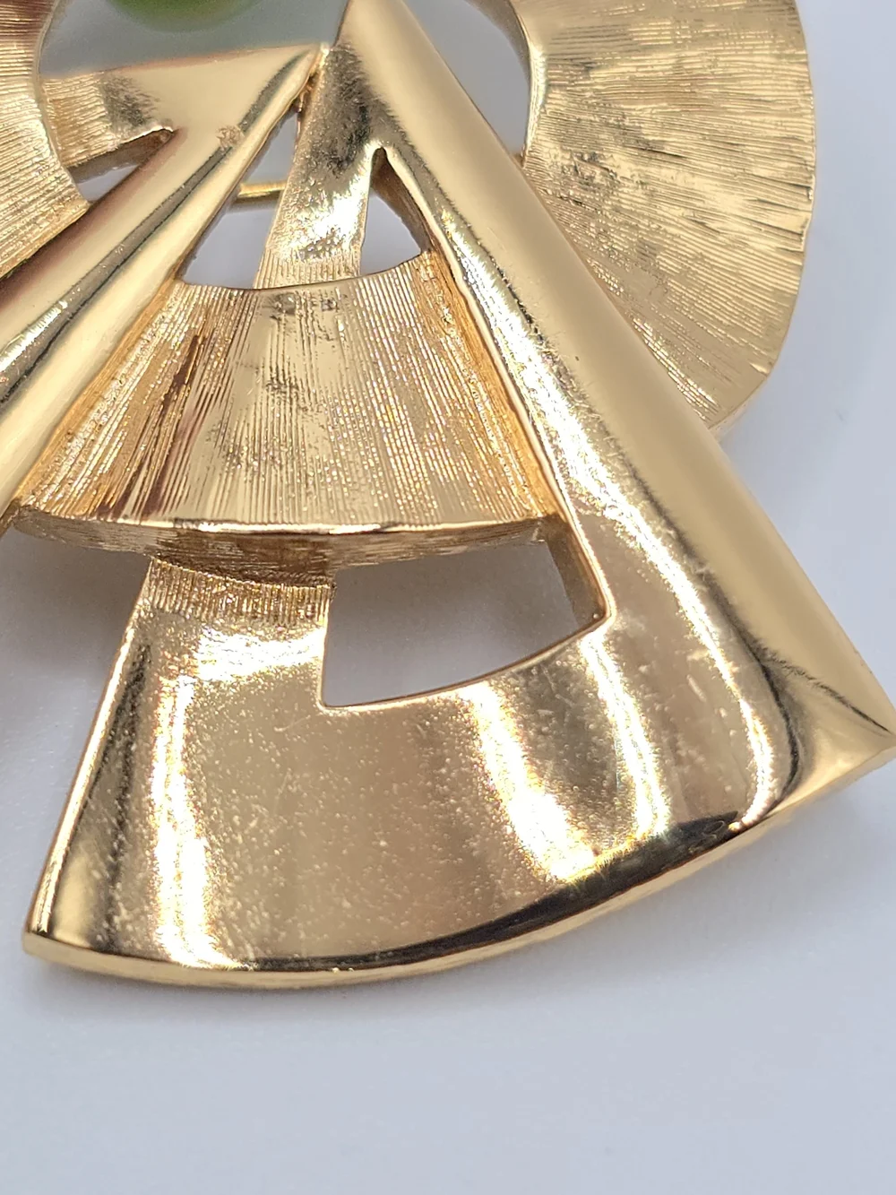 VTG Monet Geometric Brooch Modernist Abstract Gold Tone 2.25